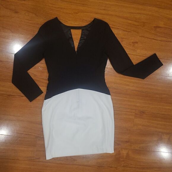 Black and White dress sequins size 4 - Picture 5 of 7